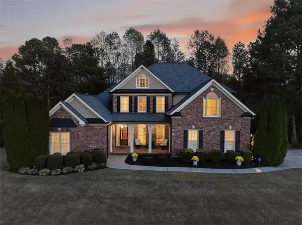 310 Hunting Hills DR, Braselton, GA 30517