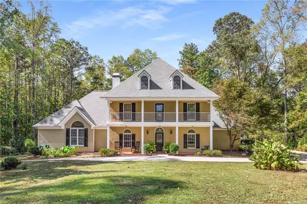 2126 Green DR SW, Marietta, GA 30064