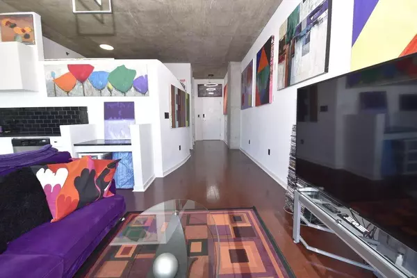 Atlanta, GA 30326,3324 Peachtree RD NE #1115