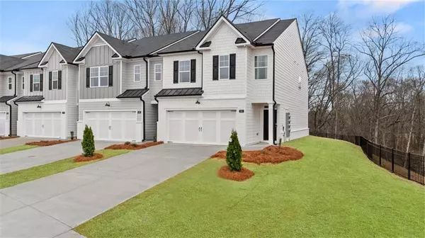 270 Sound CIR, Stockbridge, GA 30281