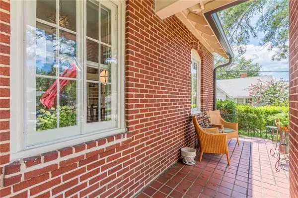 Atlanta, GA 30337,1878 Cambridge AVE