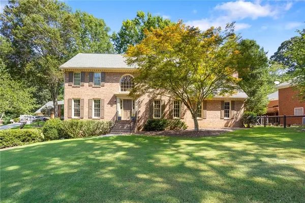 3725 Borning CT, Johns Creek, GA 30022