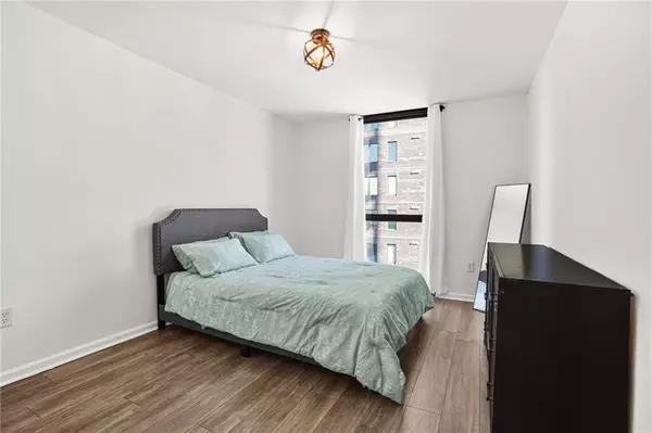 Atlanta, GA 30309,1280 W Peachtree ST NW #1802