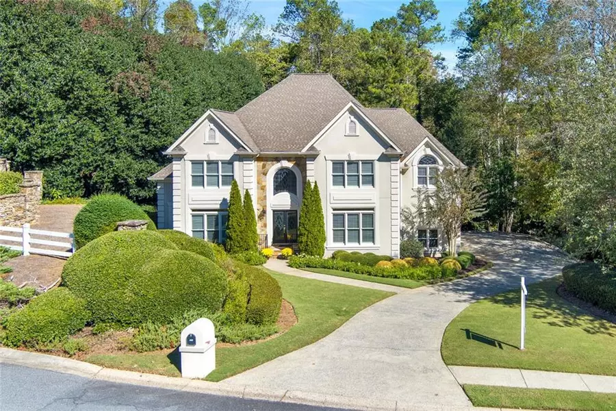 889 Waterford GN, Marietta, GA 30068