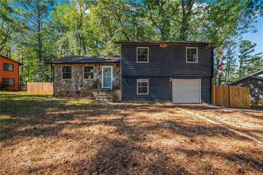 3541 Santa Leta DR, Ellenwood, GA 30294