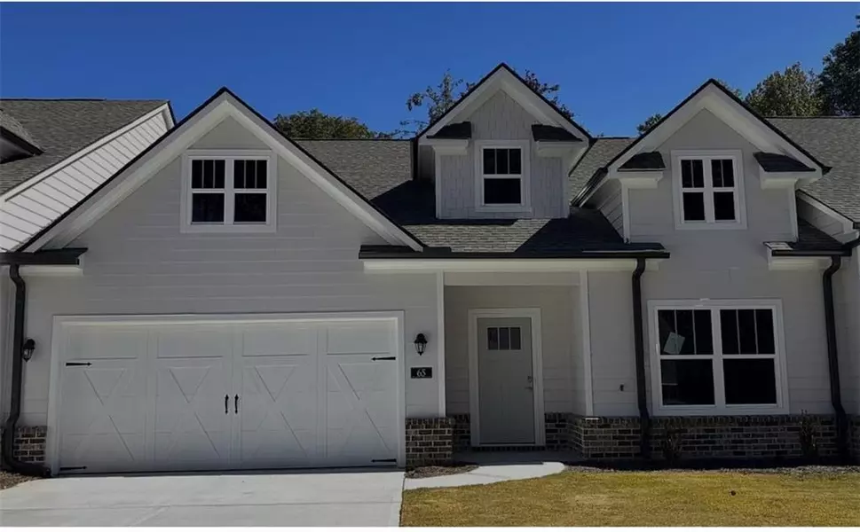 65 Village CT, Cleveland, GA 30528