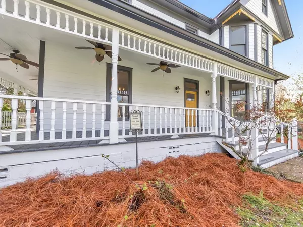 Adairsville, GA 30103,112 Cherry ST