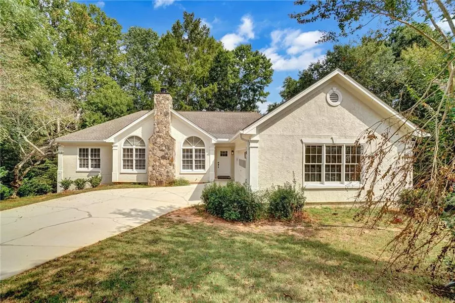 664 Stampmill CT, Lawrenceville, GA 30043