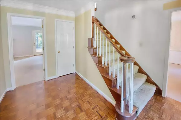 Roswell, GA 30075,11775 Highland Colony DR