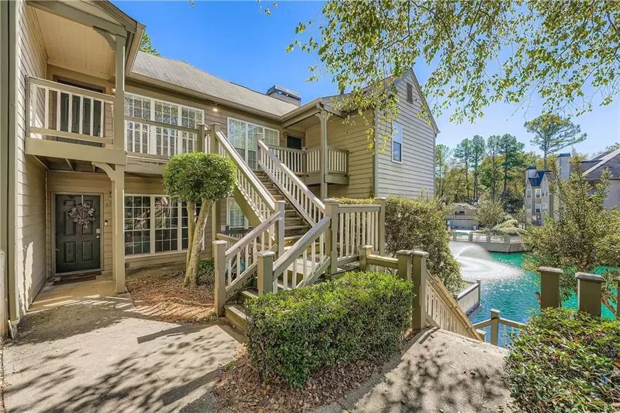 609 Mill Pond DR SE, Smyrna, GA 30082