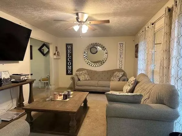 Lilburn, GA 30047,50 Bailey DR