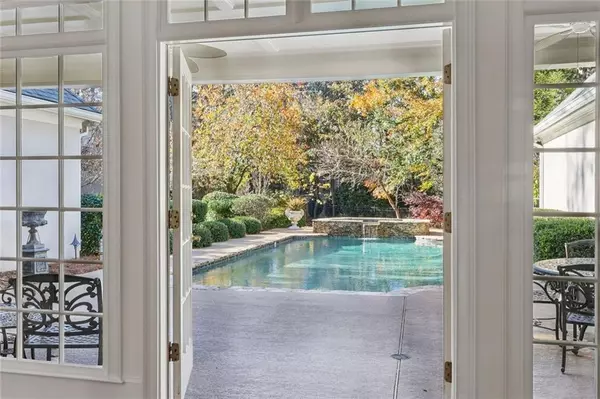 Johns Creek, GA 30005,110 W Meadows CT