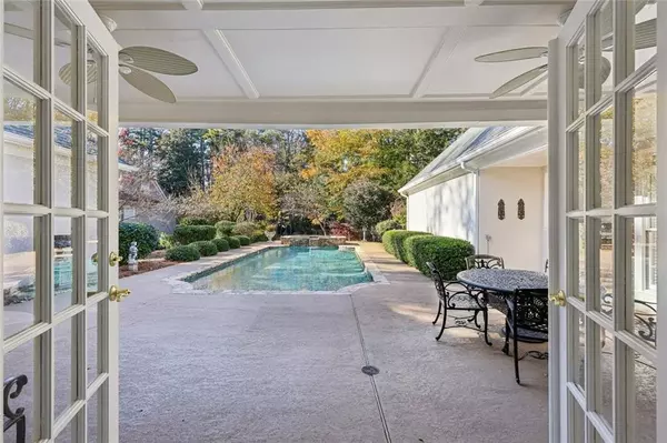 Johns Creek, GA 30005,110 W Meadows CT