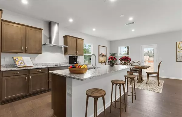 Dacula, GA 30019,2132 Cayman CT