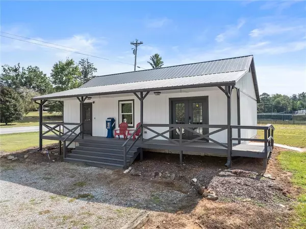 Dahlonega, GA 30533,4768 Highway 52 E E