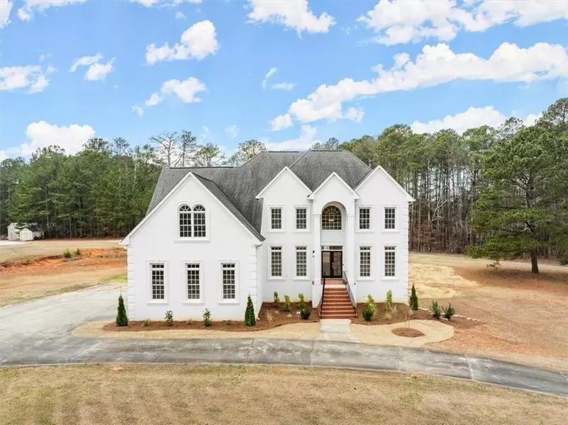 636 Ginger Cake RD, Fayetteville, GA 30214