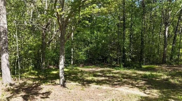 Acworth, GA 30102,4380 Navajo LN