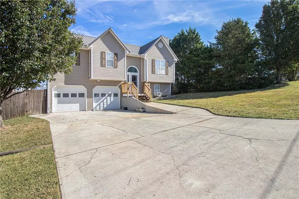 Aragon, GA 30104,11 Jenna DR
