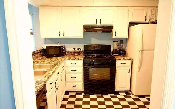 Clarkston, GA 30021,852 Glynn Oaks DR