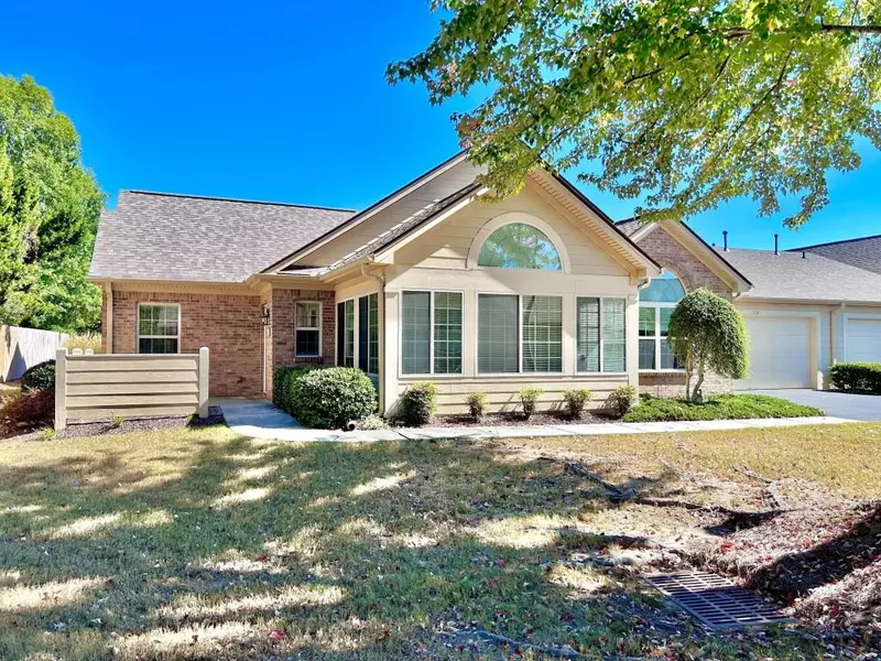 1502 Silver Summit DR SE, Conyers, GA 30094