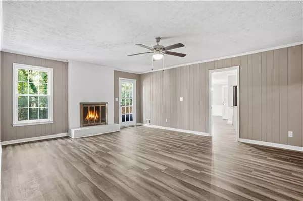 Snellville, GA 30039,2721 Brackenwood DR