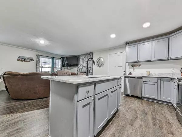 Jasper, GA 30143,87 Jones ST