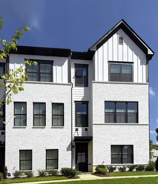 1363 Pavillion CT #44, Atlanta, GA 30316