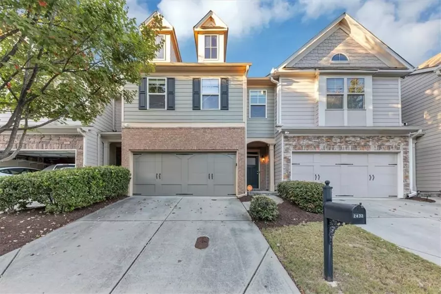 2432 Whiteoak RUN SE #20, Smyrna, GA 30080