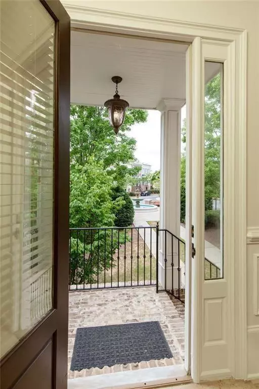 Sandy Springs, GA 30328,956 Persimmon PT NE