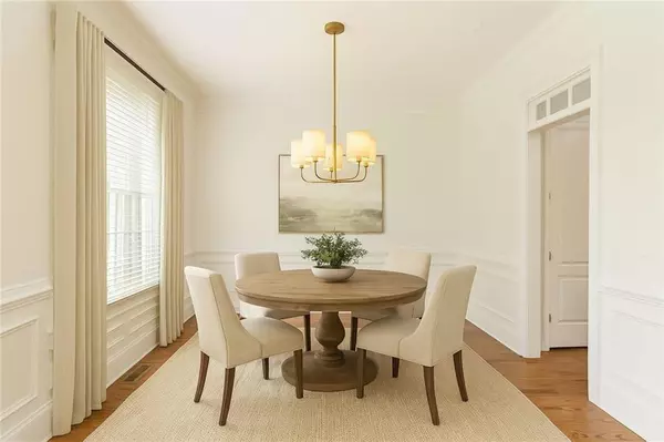 Sandy Springs, GA 30328,956 Persimmon PT NE