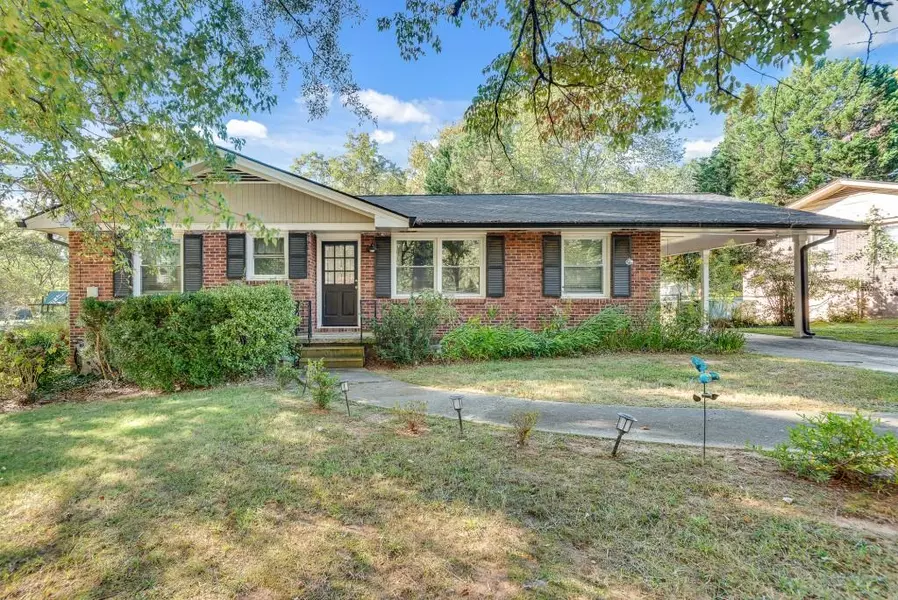 3201 Valaire DR, Decatur, GA 30033