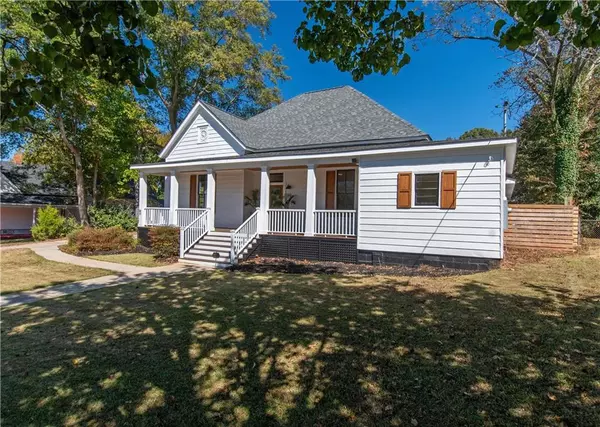 Fairburn, GA 30213,89 W Campbellton ST