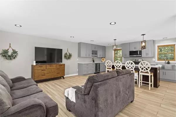 Snellville, GA 30039,2731 BRACKENWOOD DR