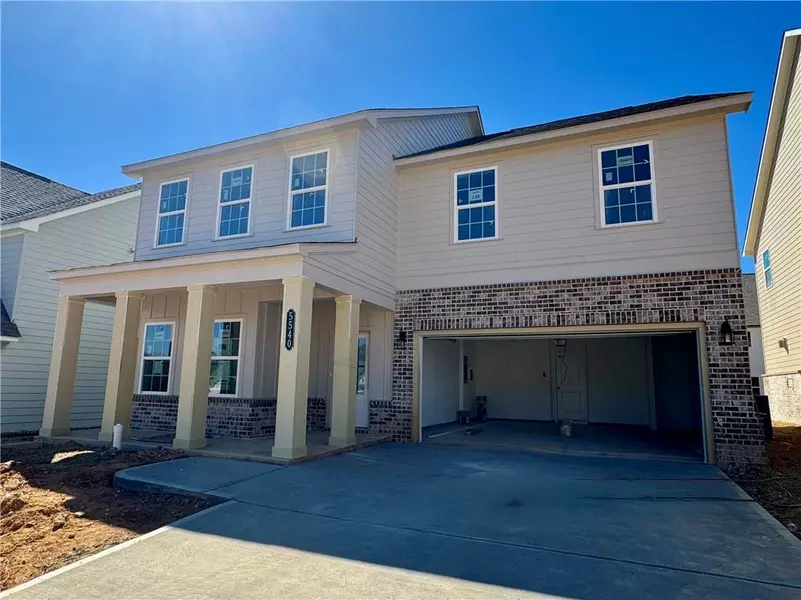 5540 Coalie TRCE, Flowery Branch, GA 30542