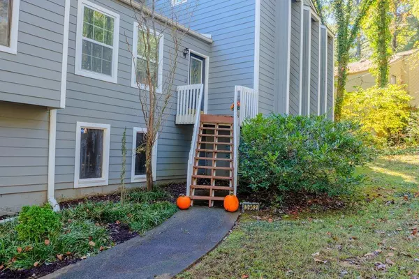 Marietta, GA 30066,3962 Fairington DR