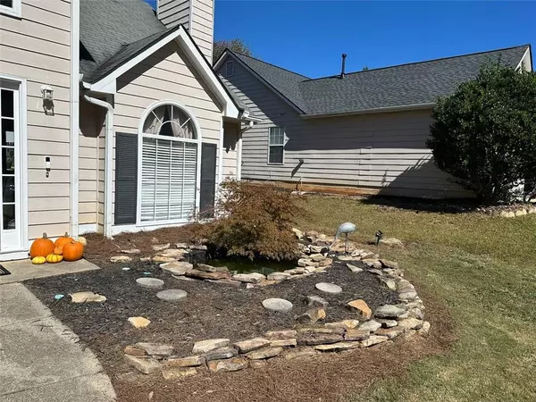 Acworth, GA 30101,2617 LAKE PARK BND