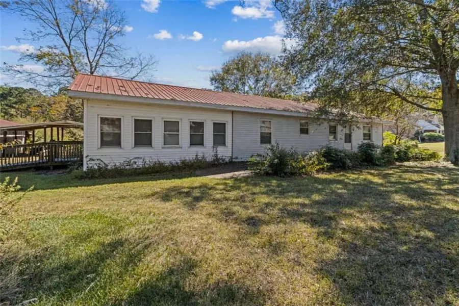 86 Appalachee Church RD, Auburn, GA 30011