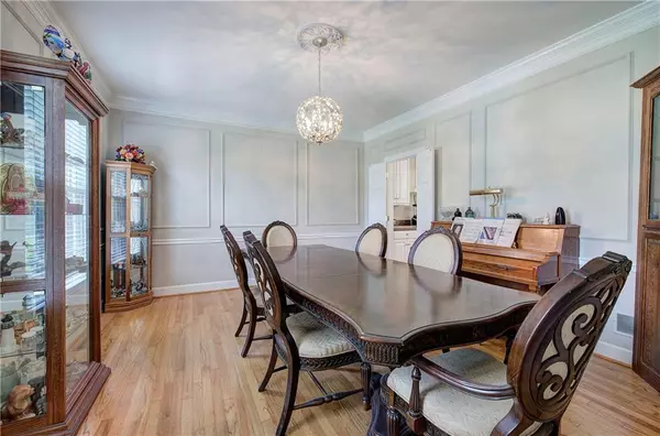 Marietta, GA 30064,881 Park Manor CT NW