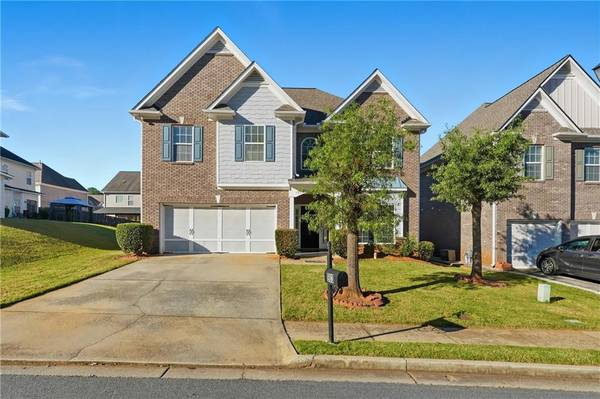 903 Misty View CT, Lilburn, GA 30047