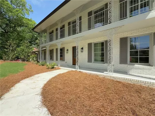Atlanta, GA 30345,1892 Mercedes CT NE