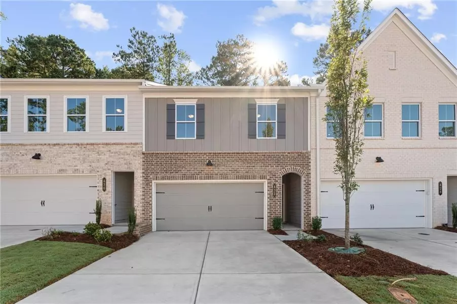 432 Carrera LN, Acworth, GA 30102