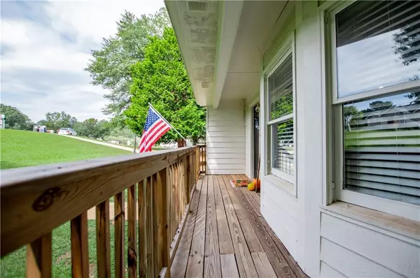 Carrollton, GA 30117,40 Red Holly Gap