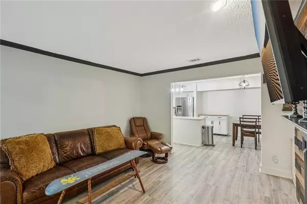Decatur, GA 30033,2071 Brian WAY