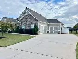 2216 Blackberry CT, Monroe, GA 30656
