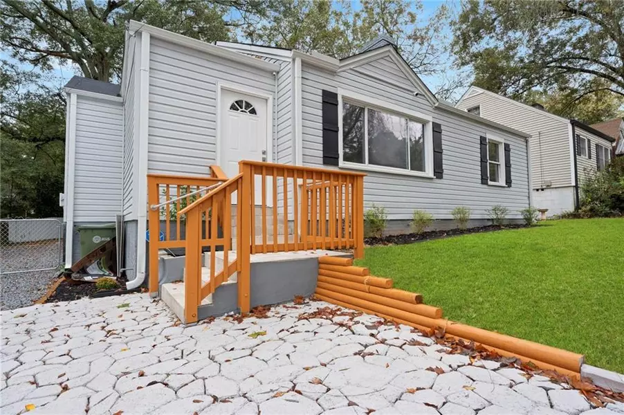 1847 Sylvan RD SW, Atlanta, GA 30310