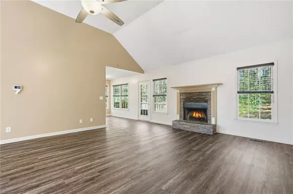 Ball Ground, GA 30107,314 Calusa PL