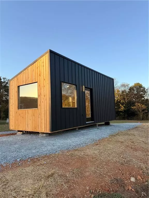 Trenton, GA 30752,267 Mikes LN