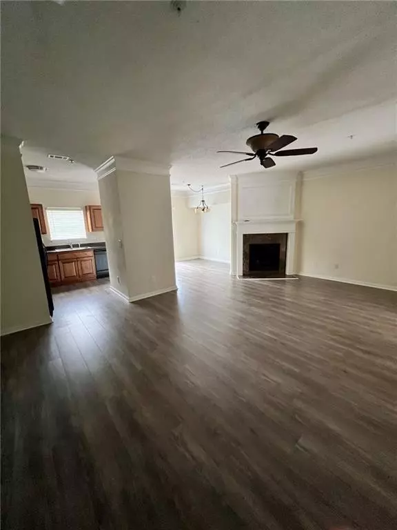 Woodstock, GA 30188,220 Magnolia Leaf DR