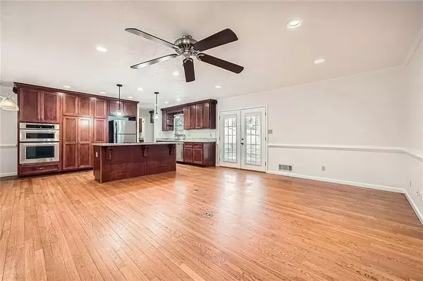 Lilburn, GA 30047,1276 Hickory DR SW