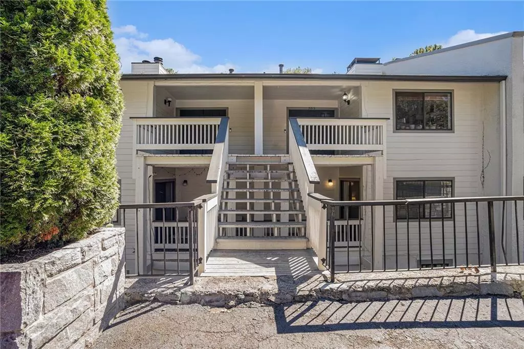 Atlanta, GA 30339,3813 Paces Ferry West FRY SE